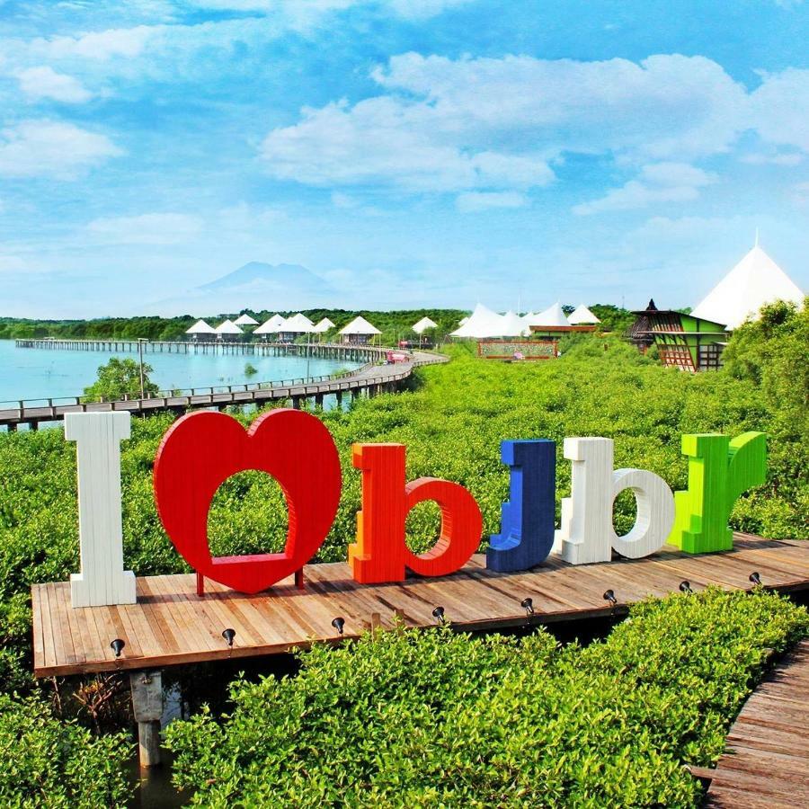 Beejay Bakau Resort Probolinggo Εξωτερικό φωτογραφία