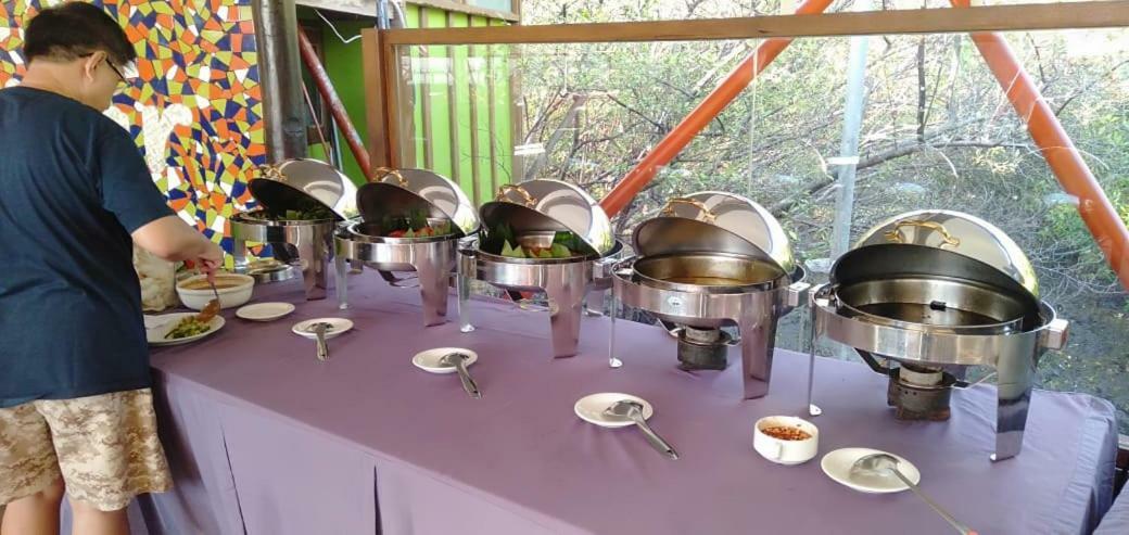 Beejay Bakau Resort Probolinggo Εξωτερικό φωτογραφία